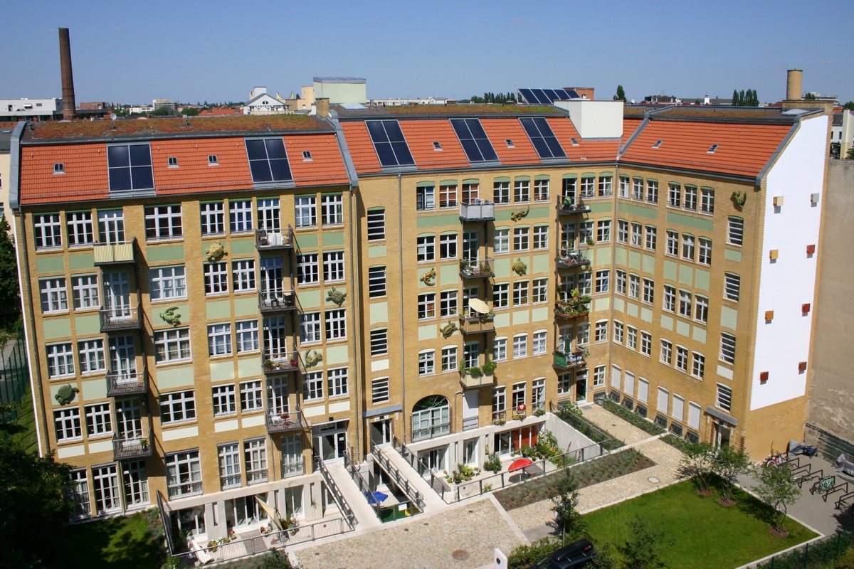 Sanierung und Umnutzung einer Fabrik (Liebenwalder Straße, Berlin-Wedding)